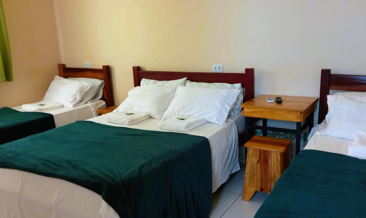 Hotel Recanto Verde Teresina de Goias Kültér fotó